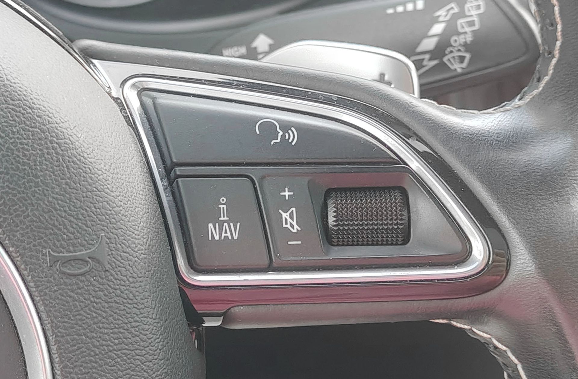 Audi SQ5 3.0 TDI quattro tiptronic - foto 30