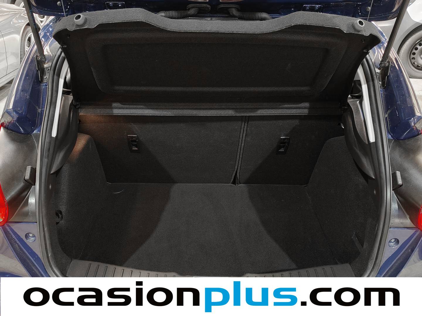 Fotos maletero Ford Focus Ford Focus 1.0 Ecoboost S&S Titanium (125 CV)