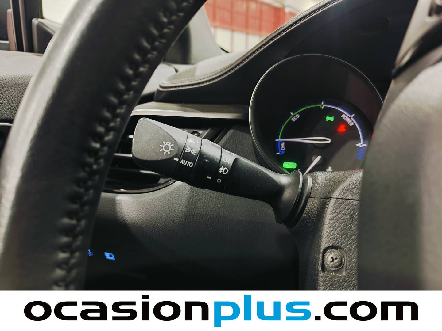 Foto Toyota C-HR Toyota C-HR 1.8 125H Advance (122 CV)