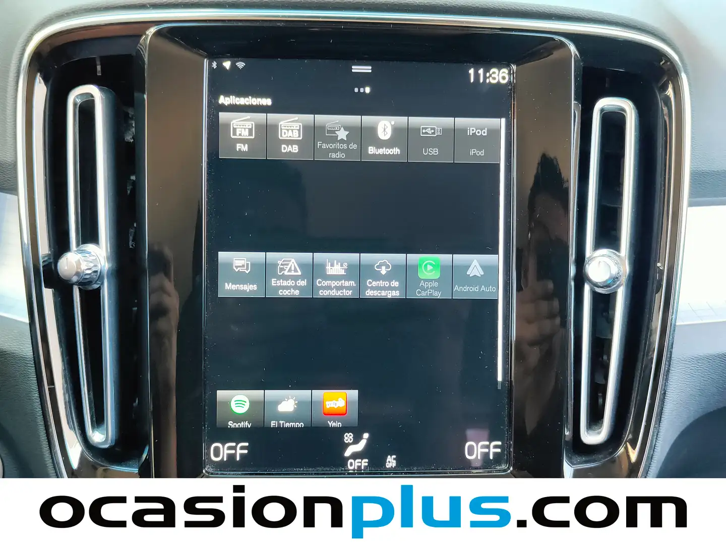 Foto Volvo XC40 Volvo XC40 T3 Momentum Pro (163 CV)