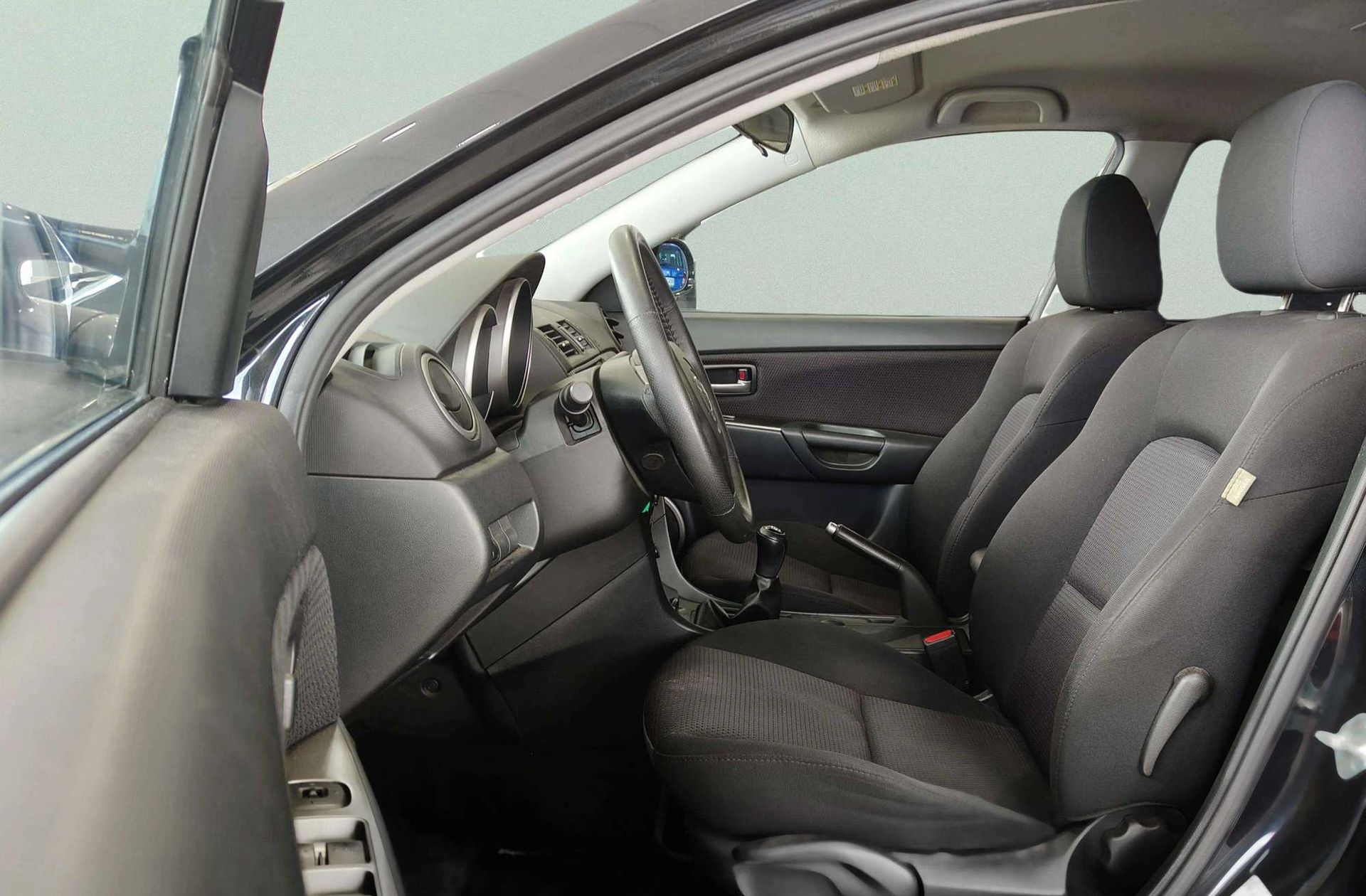 Mazda Mazda3 1.6 VVT Active - foto 8