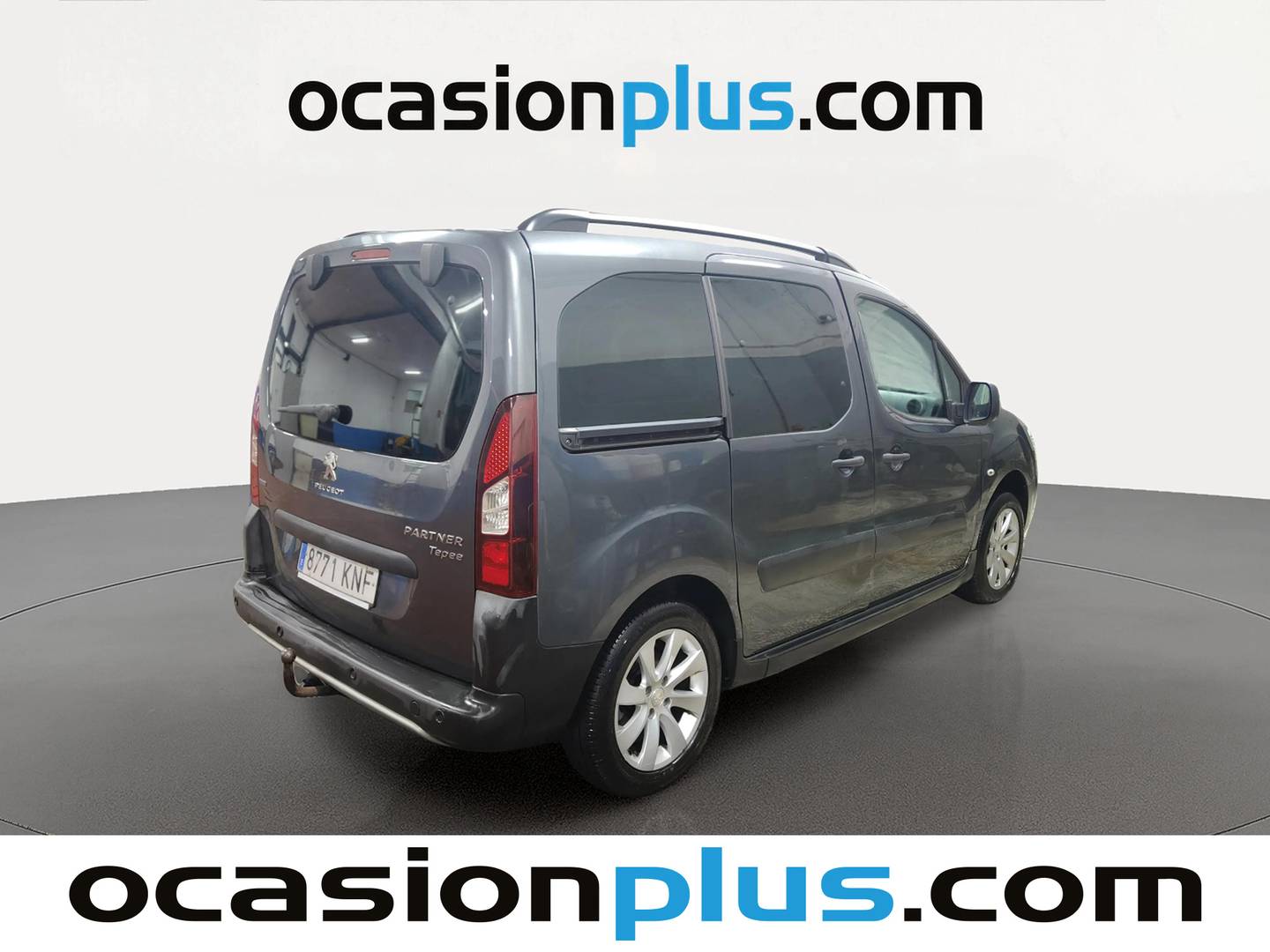 Foto trasera Peugeot Partner Peugeot Partner Tepee Combi 1.2 PureTech Adventure Edition (110 CV) izquierda