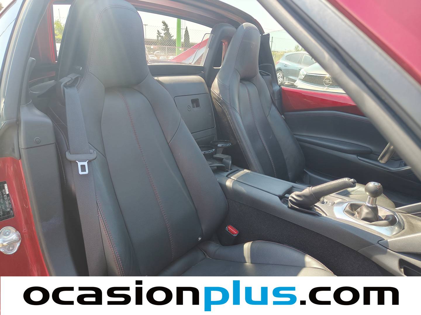 Foto asientos traseros Mazda MX-5 Mazda MX-5 1.5 Zenith Nappa RF (132CV)