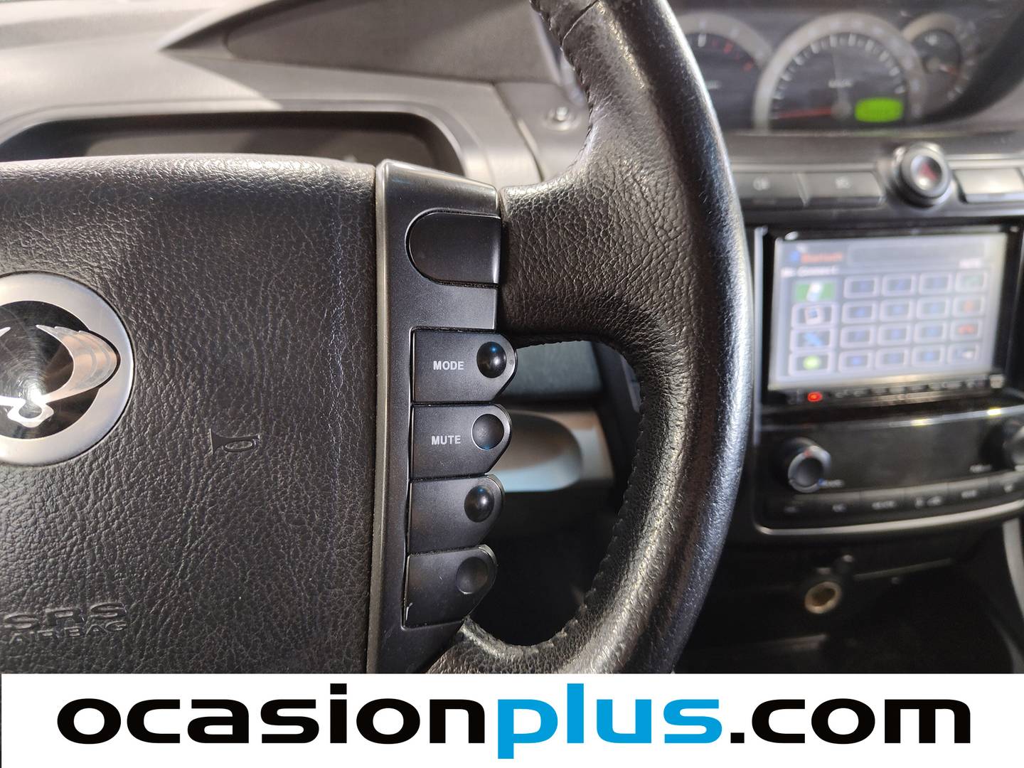 SsangYong Rodius SsangYong Rodius 270 Xdi Premium (165 CV) 7 Plazas de segunda mano