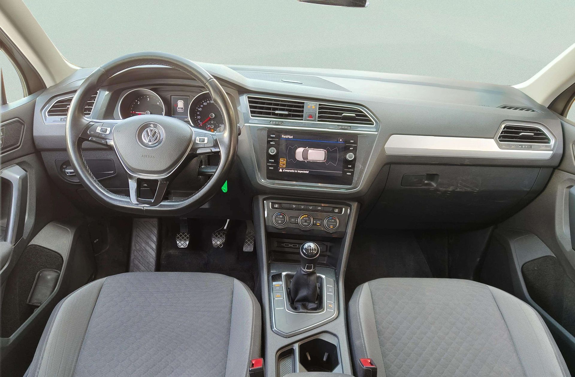 Volkswagen Tiguan Advance 2.0 TDI - foto 6