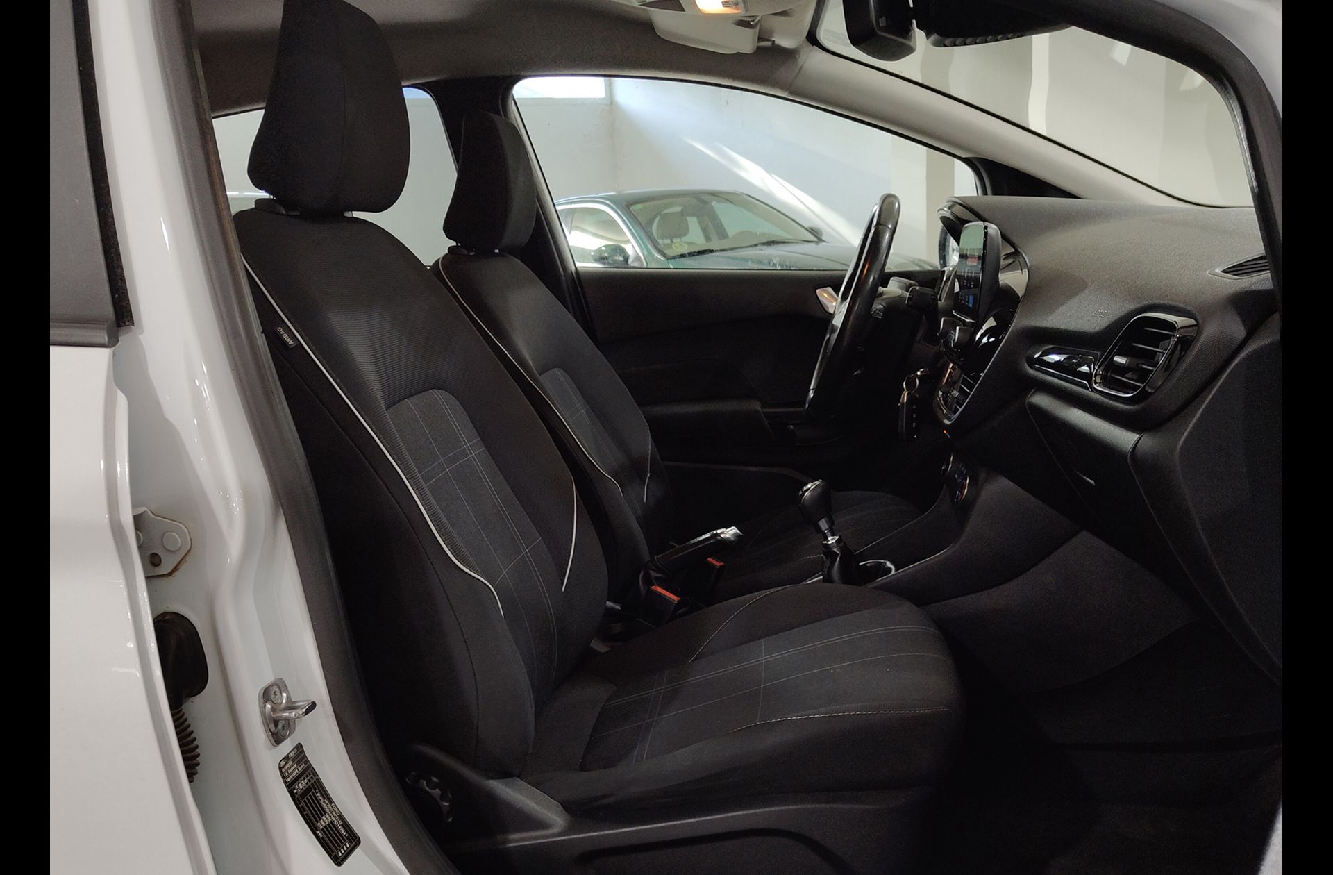Ford Fiesta 1.0 EcoBoost Trend+ - foto 16