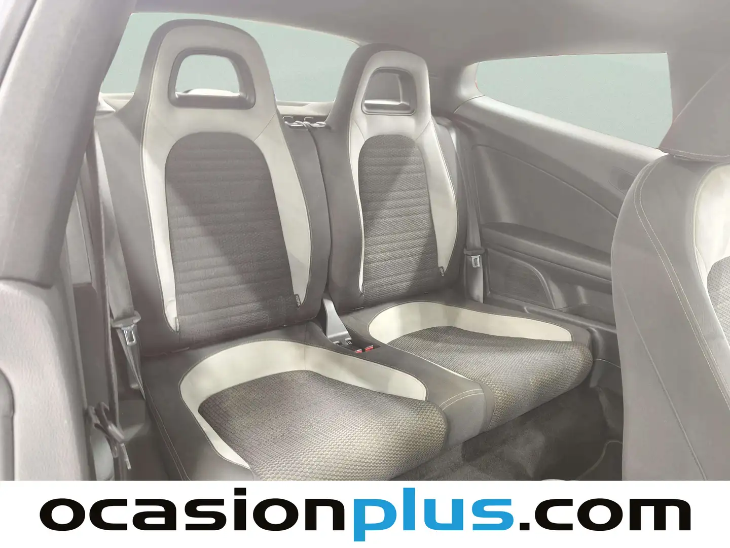 Foto Volkswagen Scirocco Volkswagen Scirocco by R-Line 1.4 TSI (122 CV)