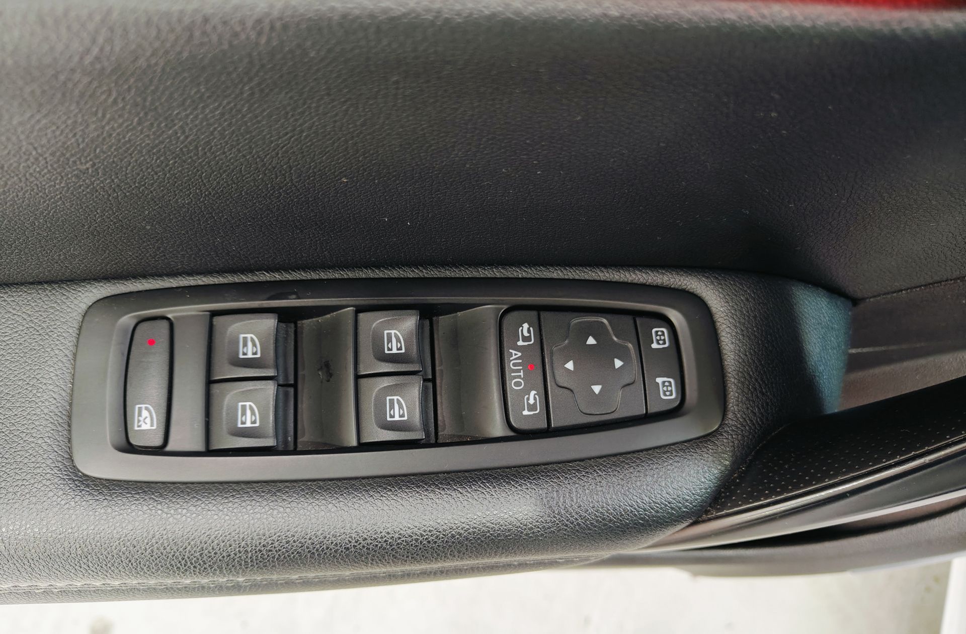 Renault Mégane Zen Energy TCe - foto 32