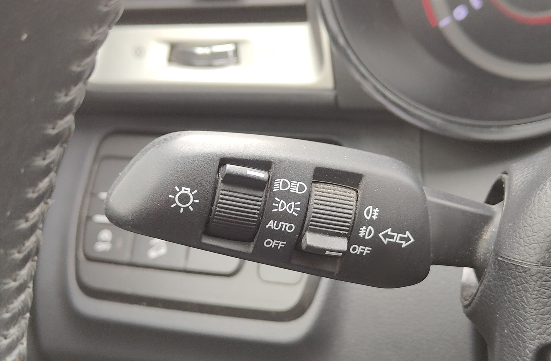 SsangYong Tivoli G16 Limited 4x2 - foto 21