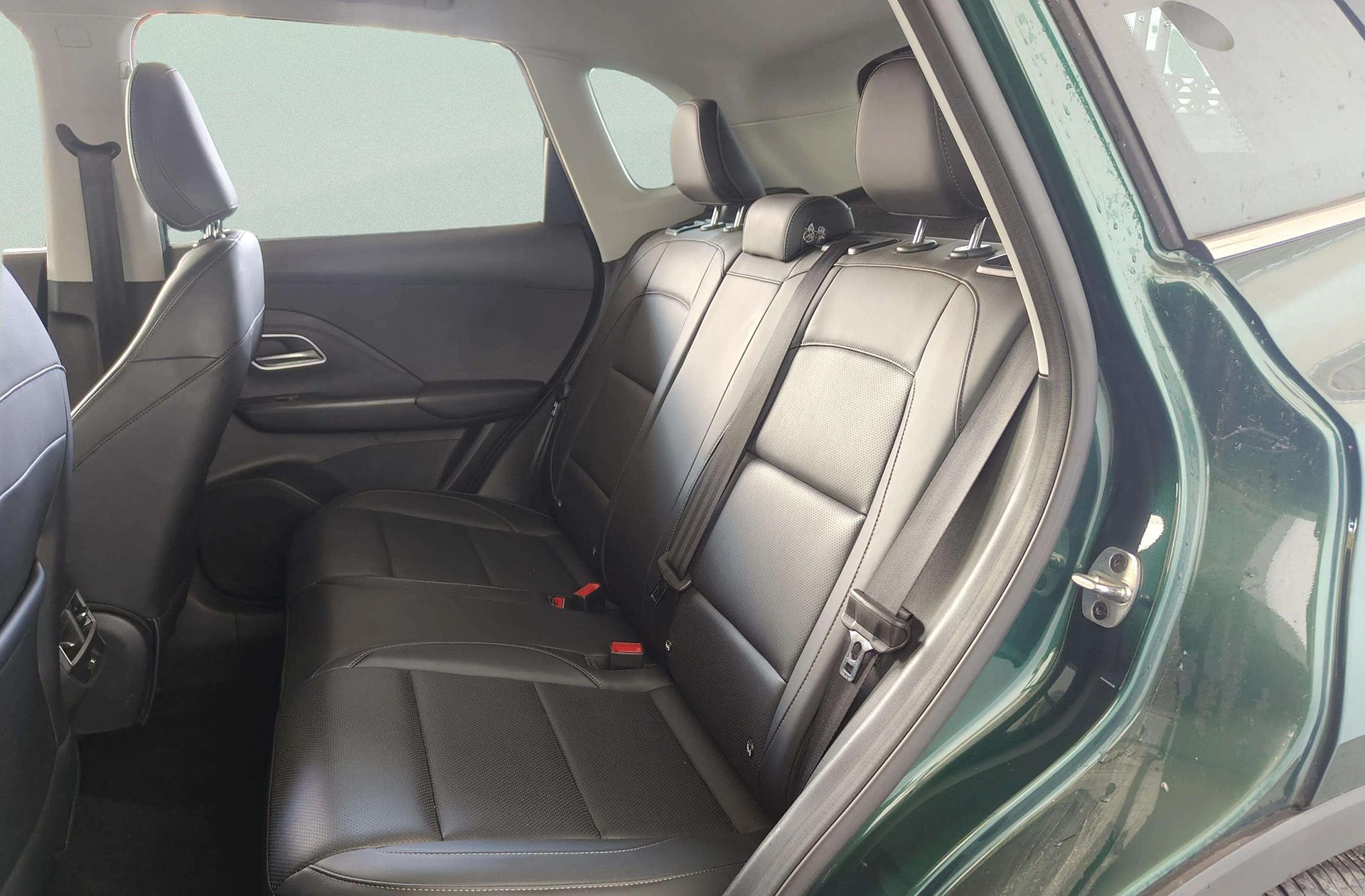 MG ZS 1.5 Hybrid+ Luxury - foto 12