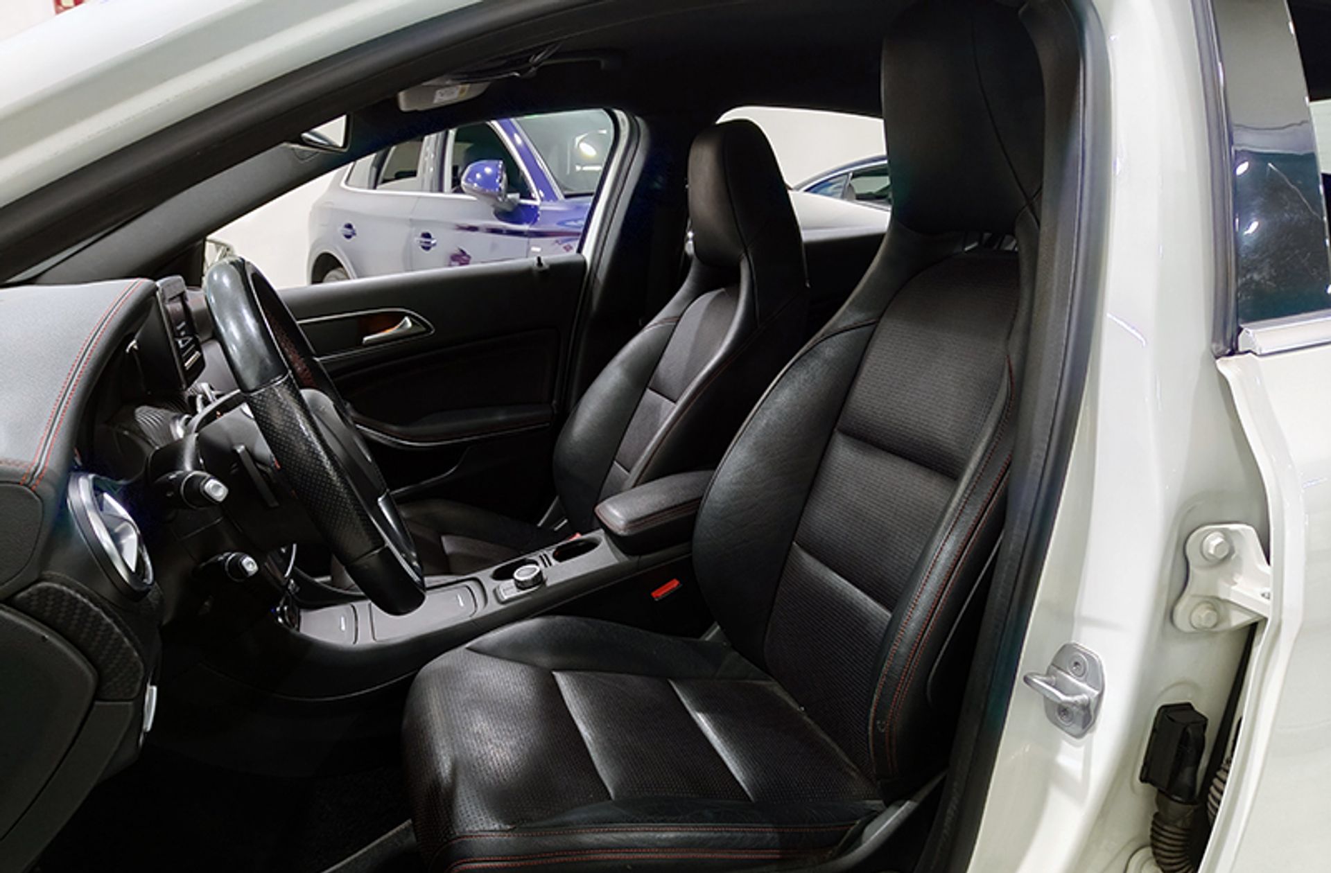Mercedes-Benz Clase A 200 CDI AMG Line - foto 11
