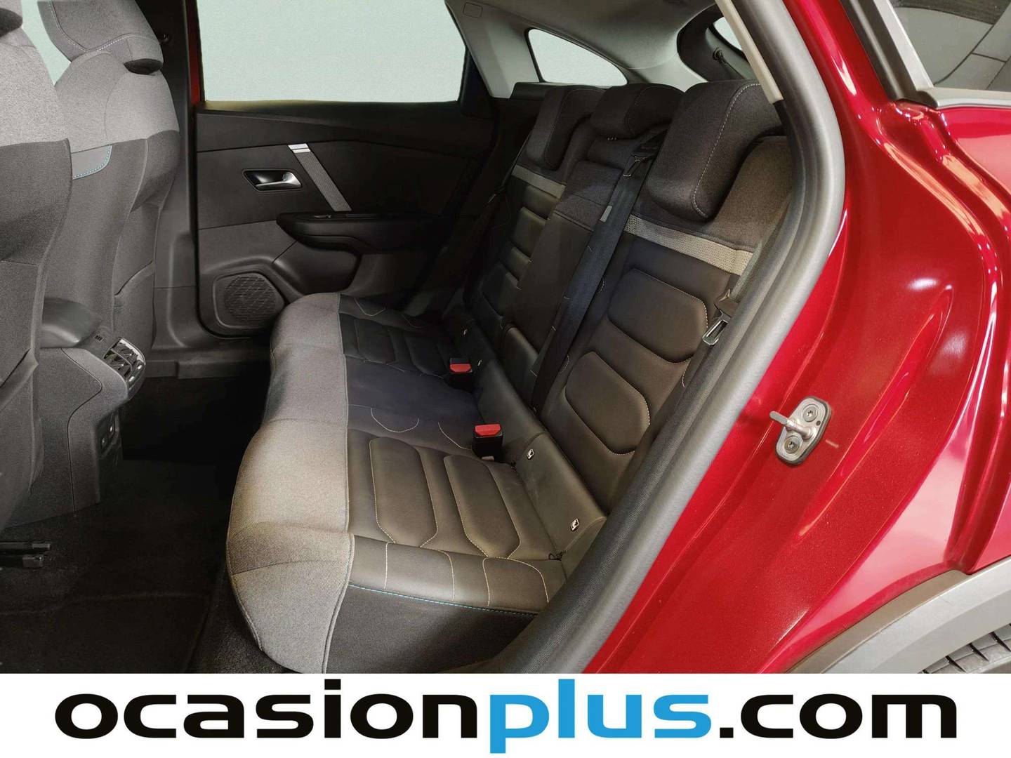 Foto asientos traseros Citroën C4 Citroën C4 Hybrid 136 e-DCS6 Max (136 CV)