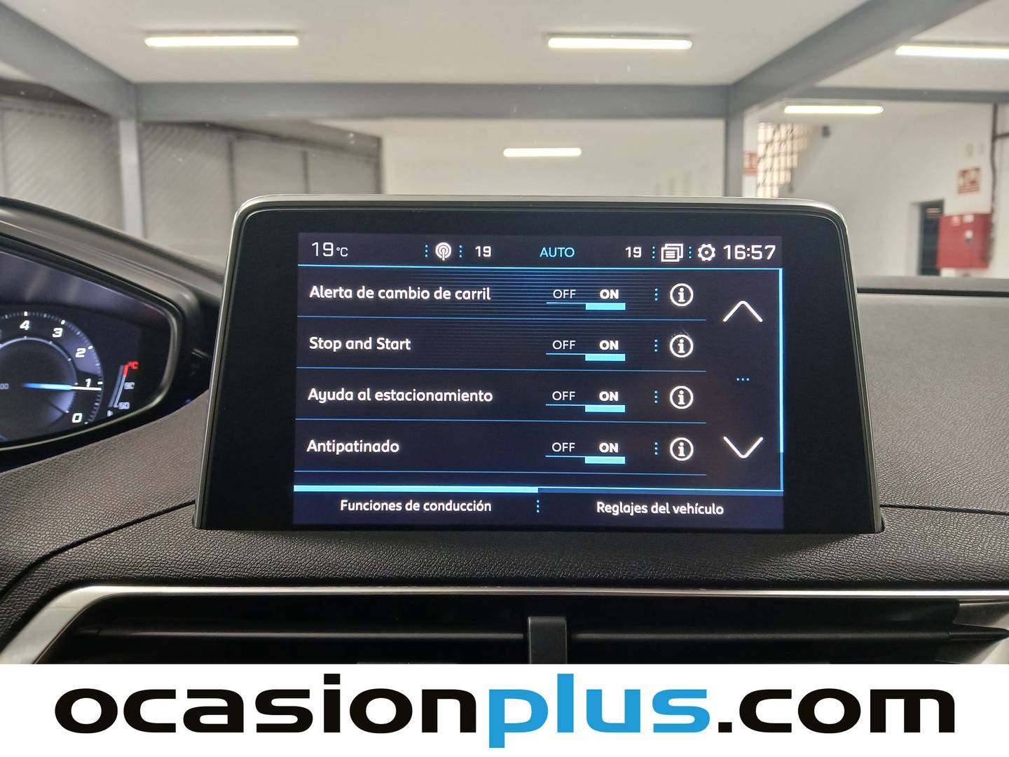 Foto Peugeot 3008 Peugeot 3008 PureTech 130 S&S Allure  (130 CV)