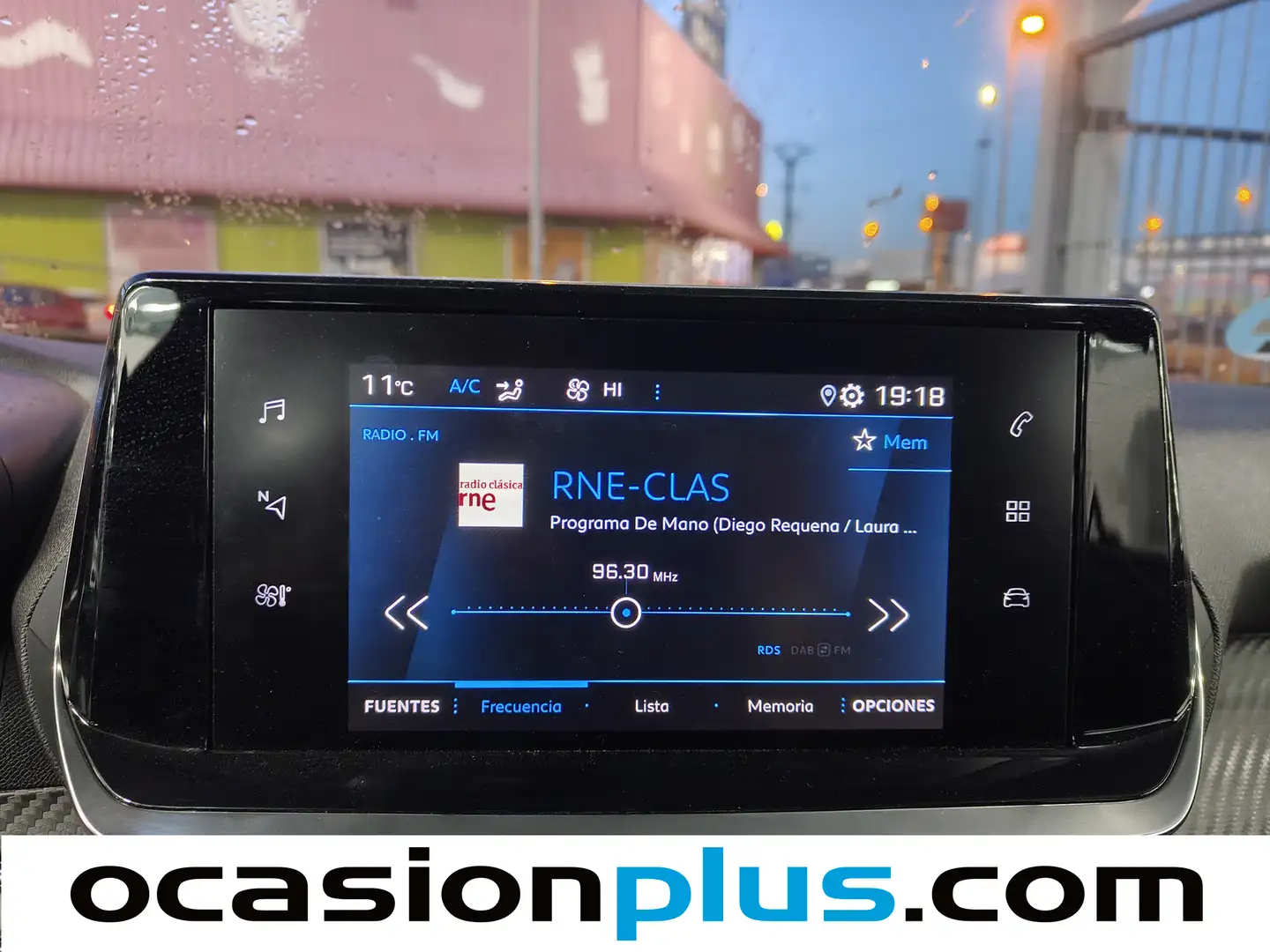 Foto Peugeot 208 Peugeot 208 PureTech 100 Allure (100 CV)