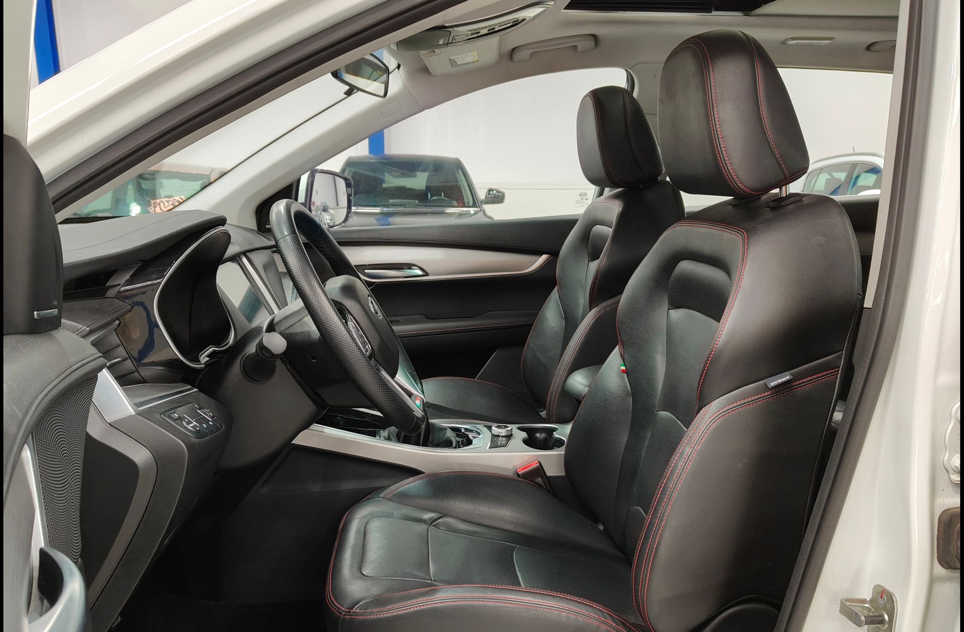 SWM G01 1.5T Luxury - foto 13