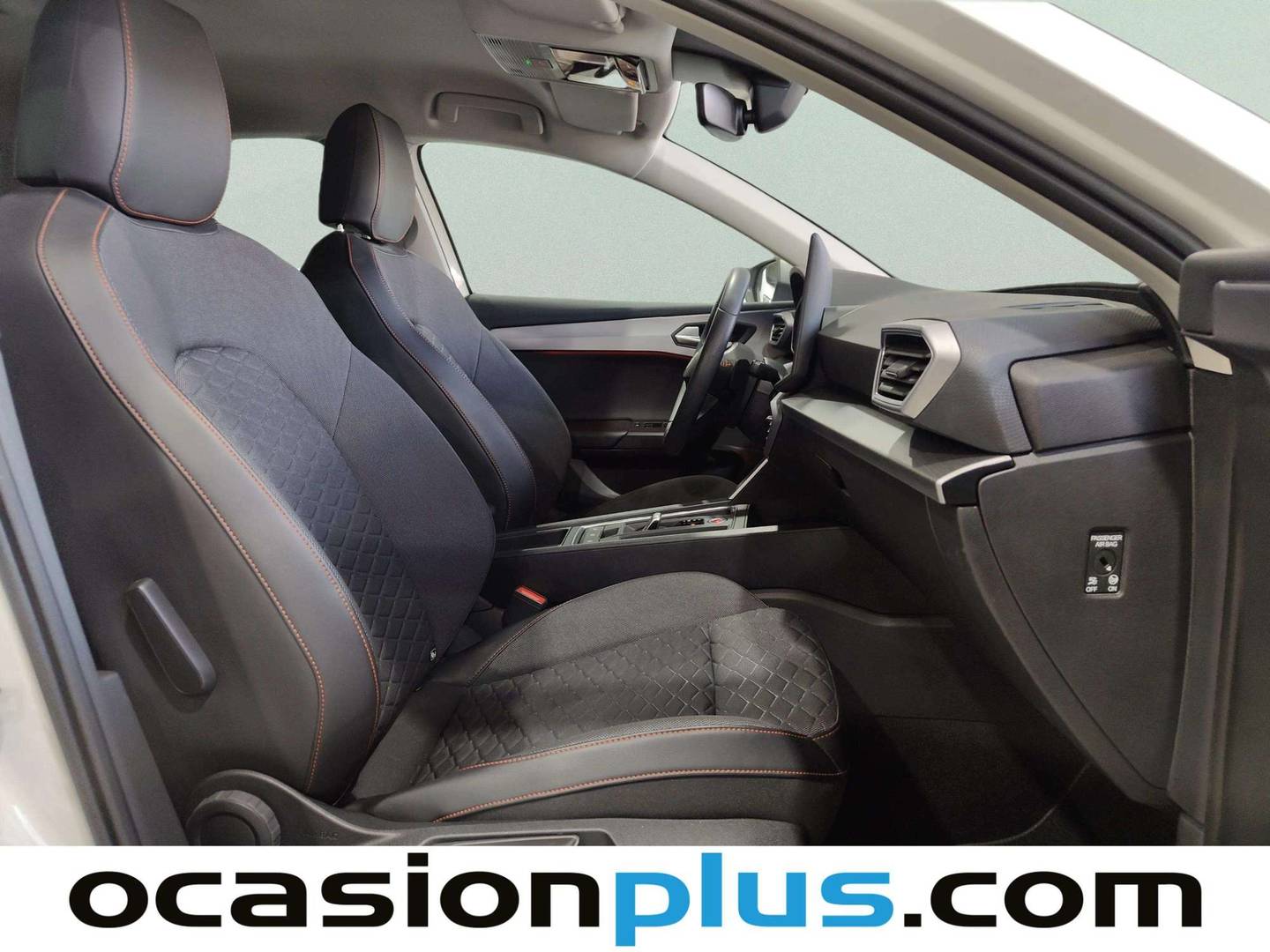 Seat León Seat León ST 2.0 TDI S&S FR XS DSG (150 CV) de segunda mano