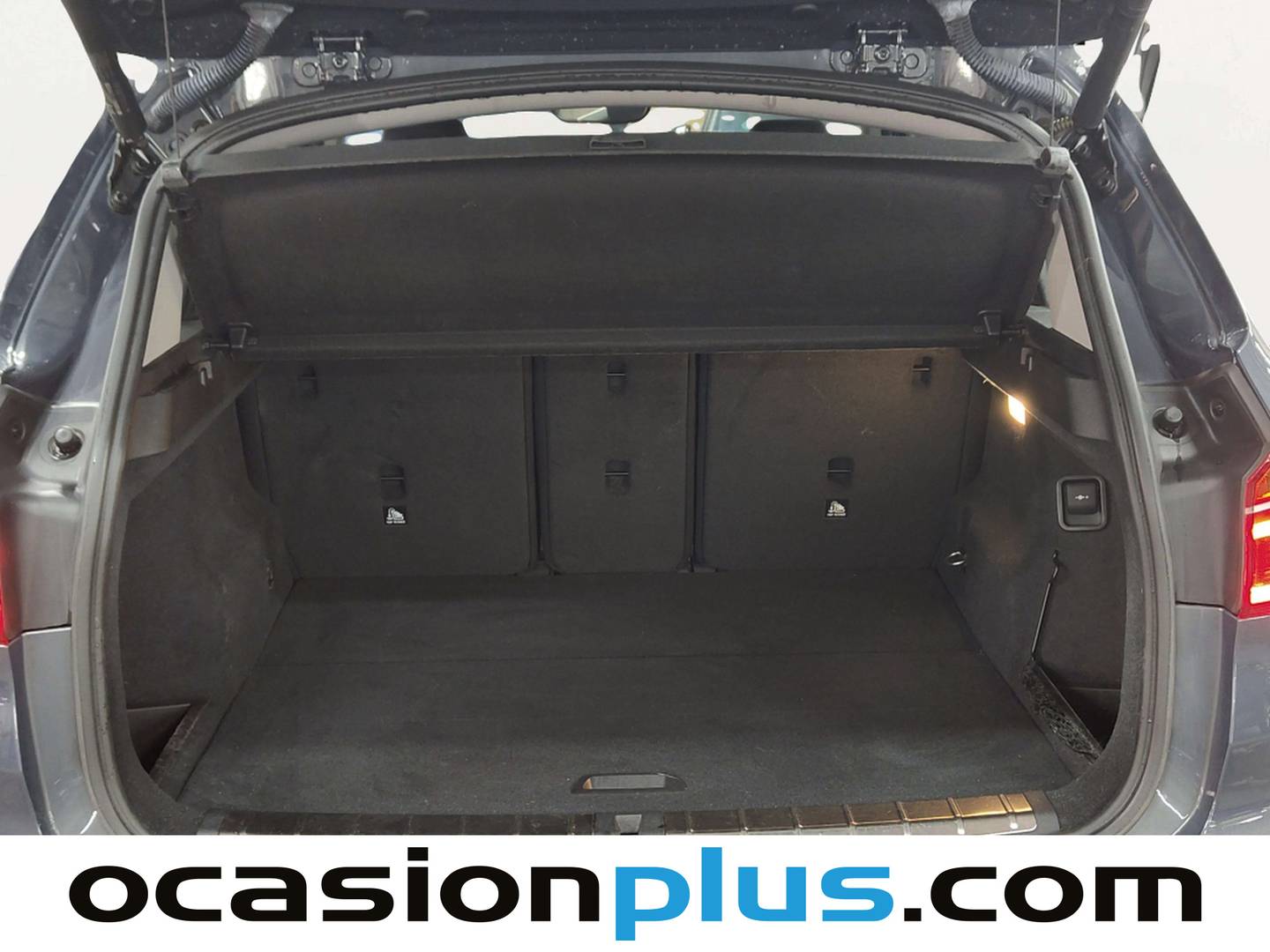 Fotos maletero BMW X1 BMW X1 sDrive18d (150 CV)