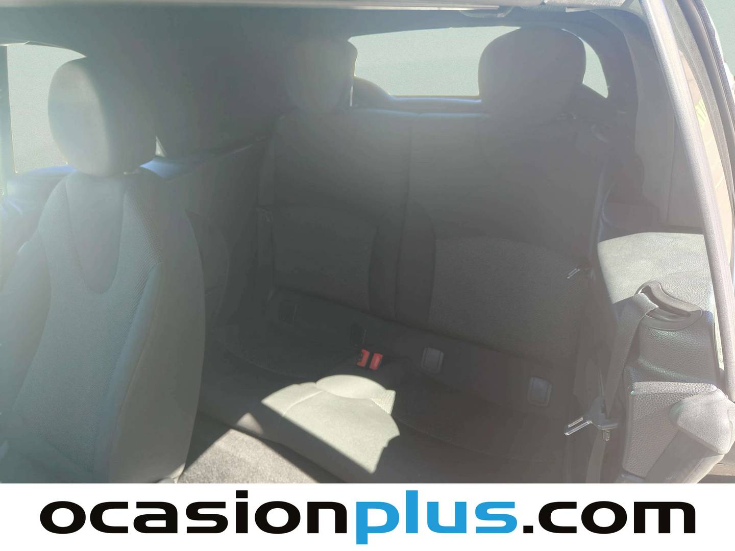 Foto asientos traseros Mini MINI MINI MINI Cooper Cabrio Cooper Cabrio (122 CV)