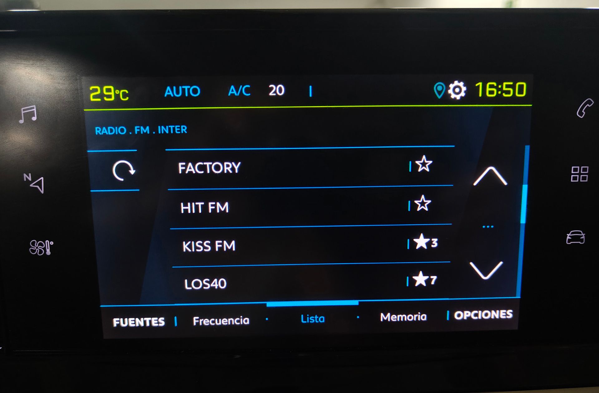 Peugeot 208 Eléctrico Allure Pack - foto 35