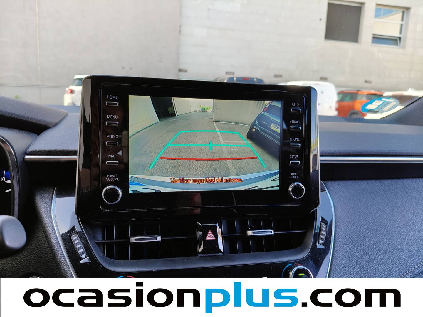 Equipamiento del Toyota Corolla Toyota Corolla Touring Sports 125H Active Tech E-CVT (122 CV)