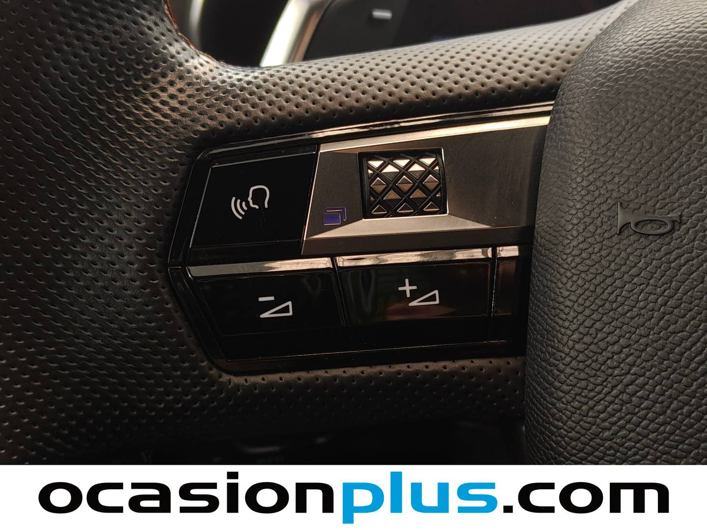 DS DS 7 Crossback DS DS7 Crossback BlueHDi 130 DE Performance Line AT (130 CV) diésel