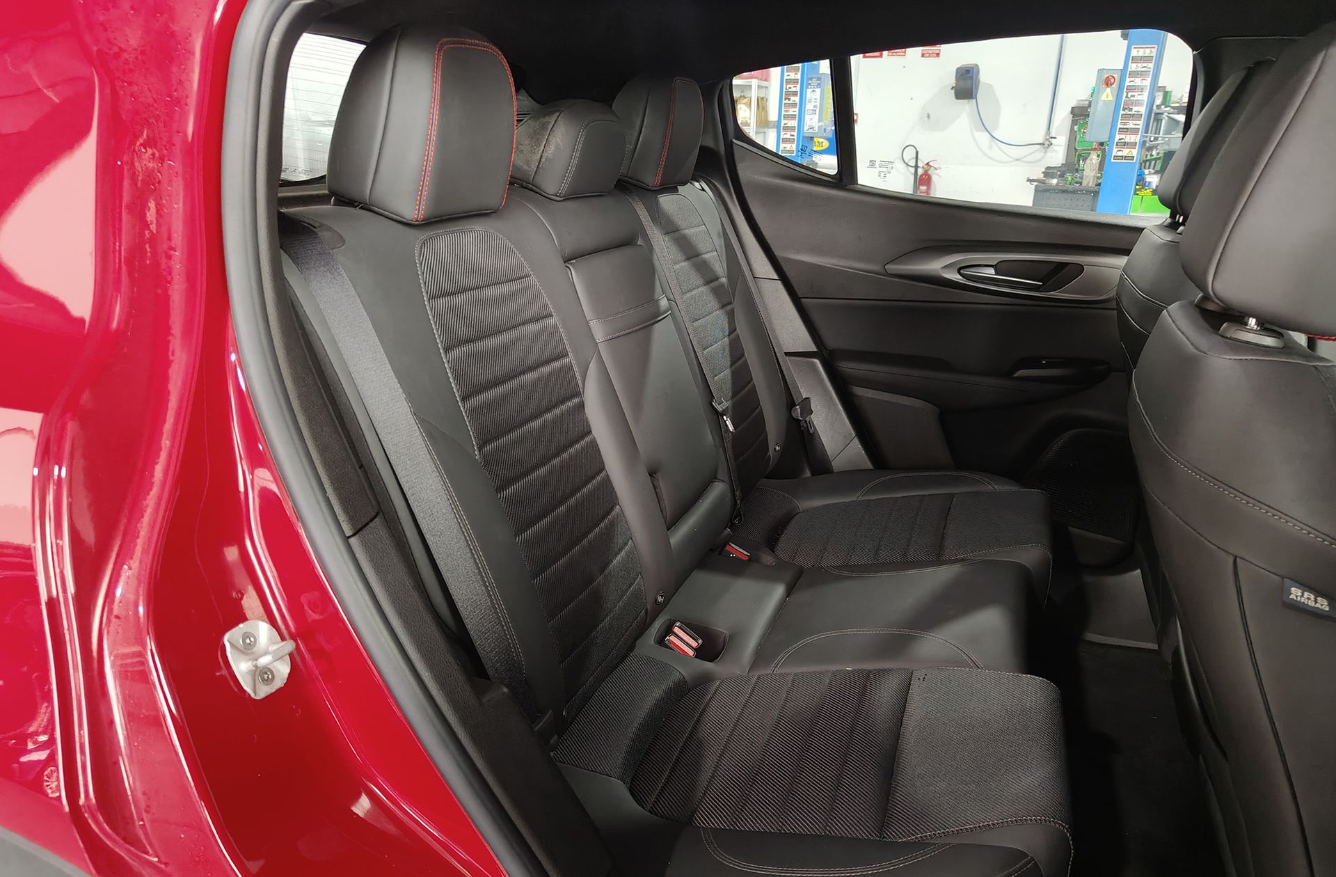 Alfa Romeo Tonale 1.5 MHEV Sprint FWD - foto 21