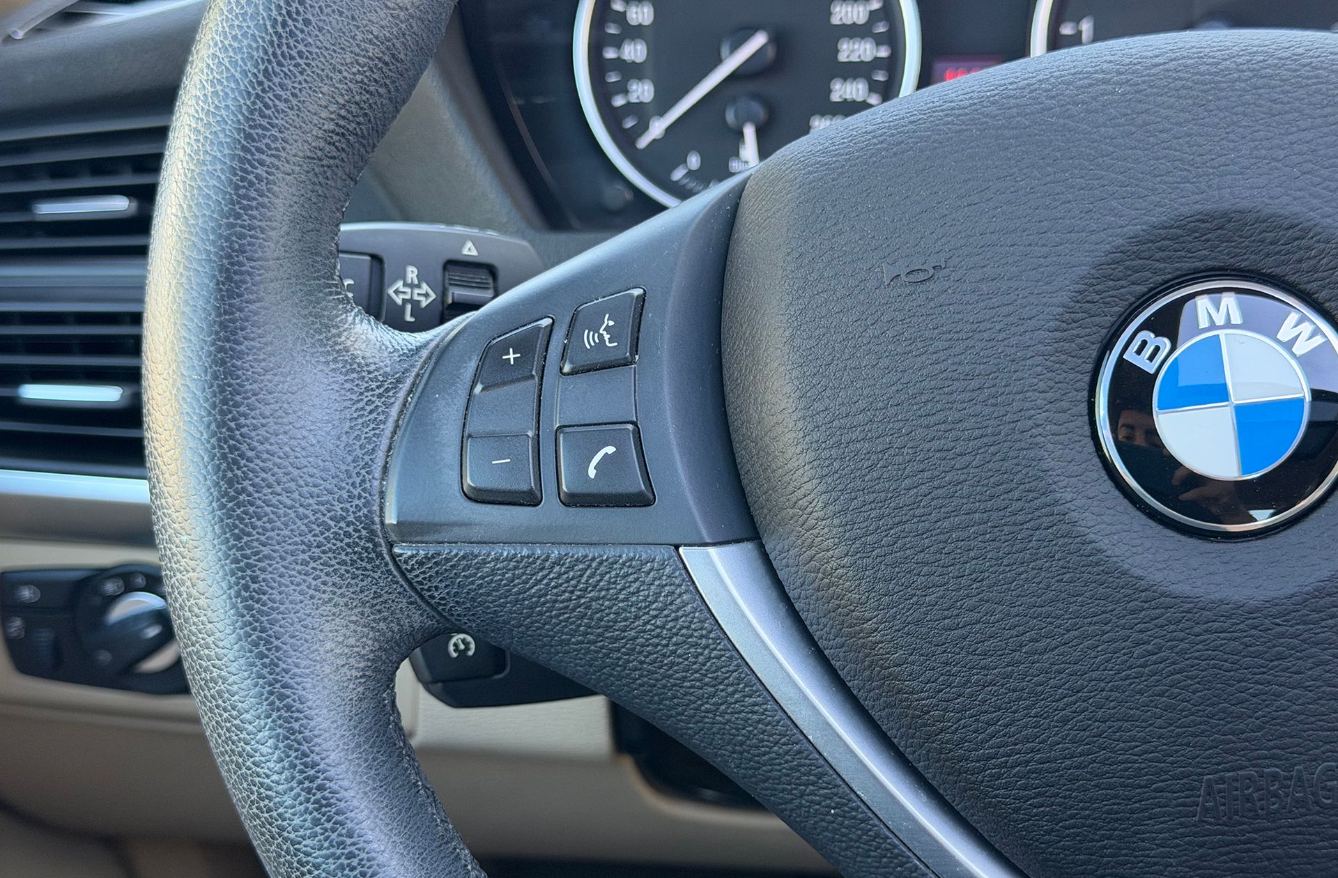BMW X5 xDrive30d - foto 31
