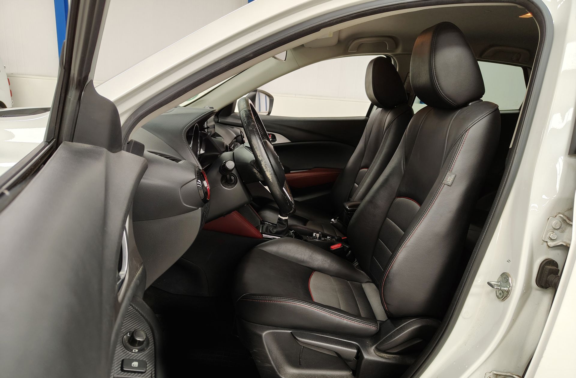 Mazda CX-3 1.5 DE Skyactiv Luxury 2WD - foto 11