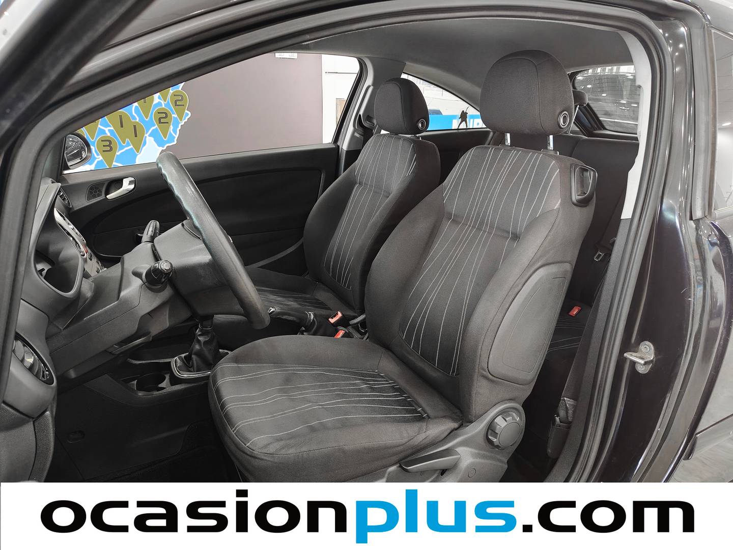 Foto asientos delanteros Opel Corsa Opel Corsa 1.3 CDTI Enjoy (75 CV)