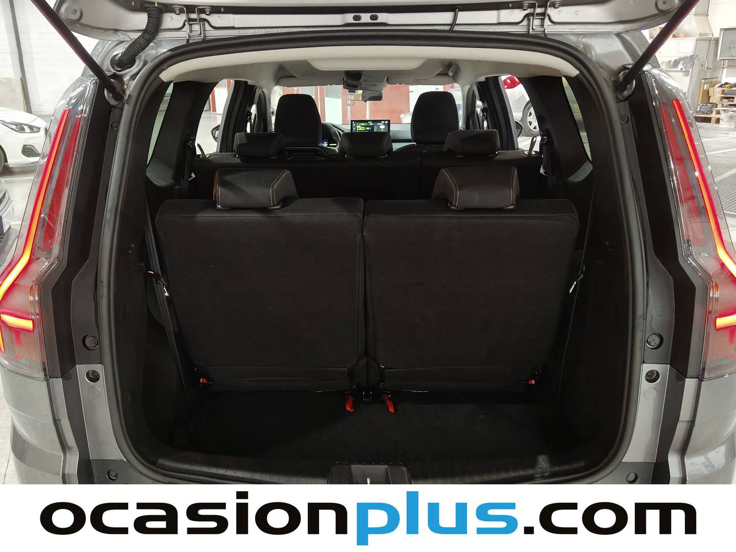Fotos maletero Dacia Jogger Dacia Jogger Extreme Hybrid (155 CV) 7 plazas