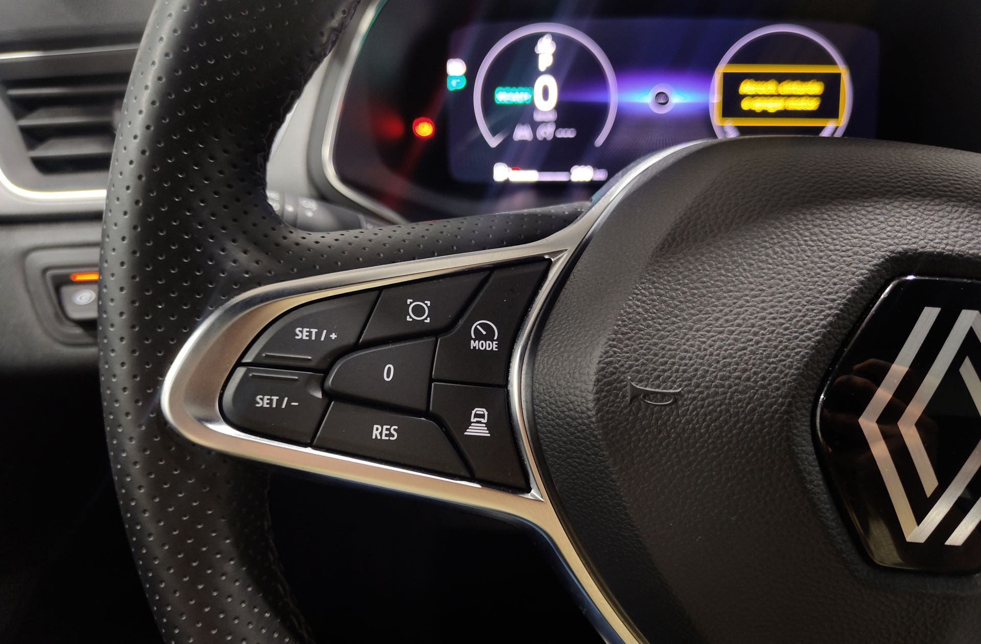 Renault Captur Techno E-Tech Híbrido - foto 26