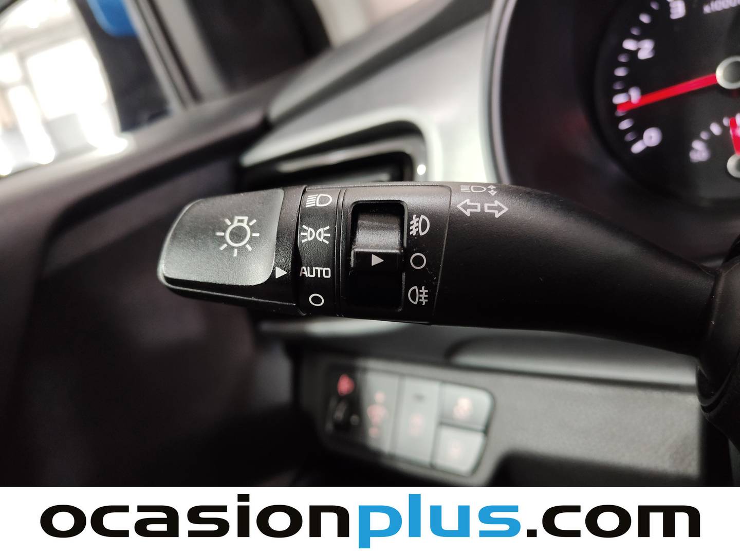 KIA Stonic KIA Stonic 1.0 T-GDi Concept (100 CV) seminuevo