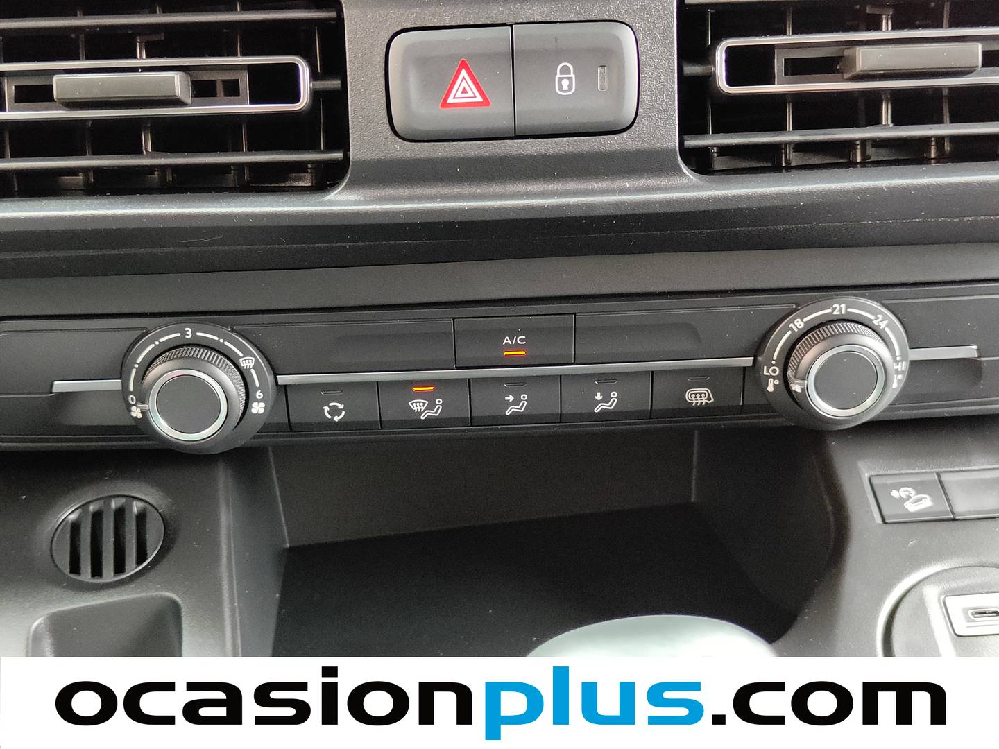 Paquetes del Fiat Doblò Fiat Dobló Furgón BlueHDi 100 M (100 CV)