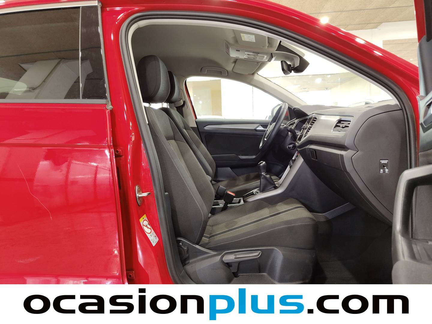 Foto Volkswagen T-Roc Volkswagen T-Roc Advance R-Line 1.0 TSI (110 CV)