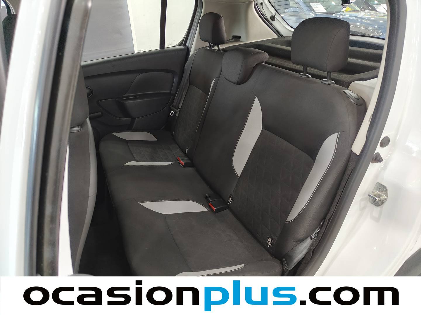 Foto asientos traseros Dacia Sandero Dacia Sandero dCi 90 Stepway (90 CV)