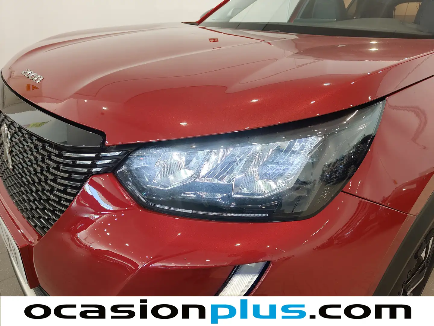 Foto Peugeot 2008 Peugeot 2008 PureTech 130 S&S Allure Pack EAT8 (130 CV)