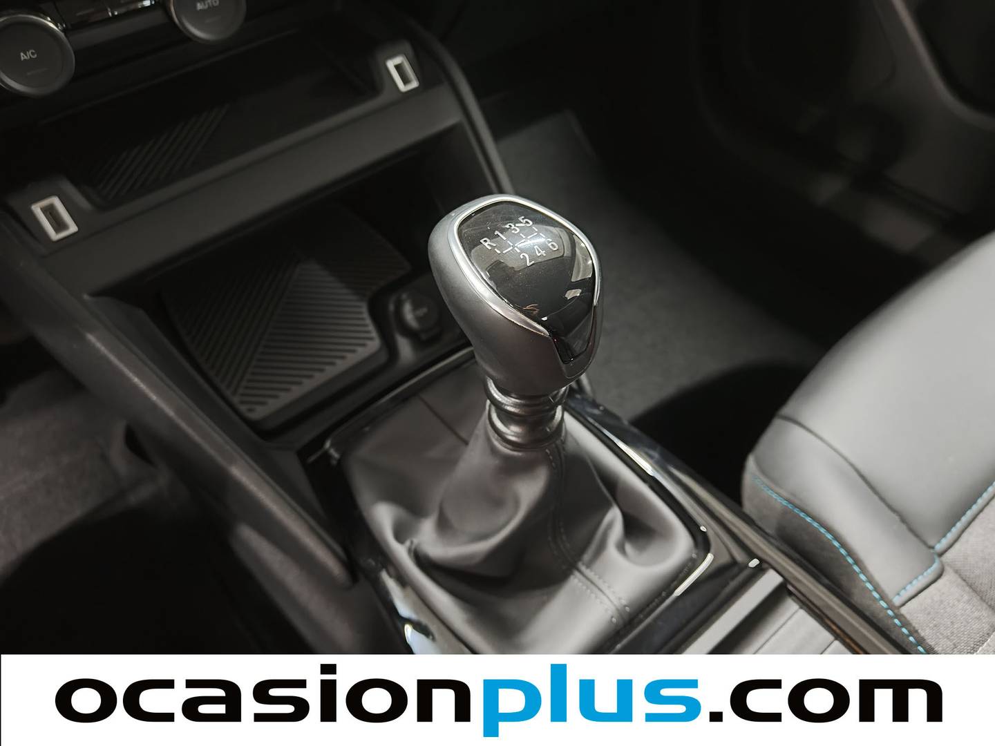 Foto Citroën C4 Citroen C4 PureTech 130 S&S Plus (131 CV)