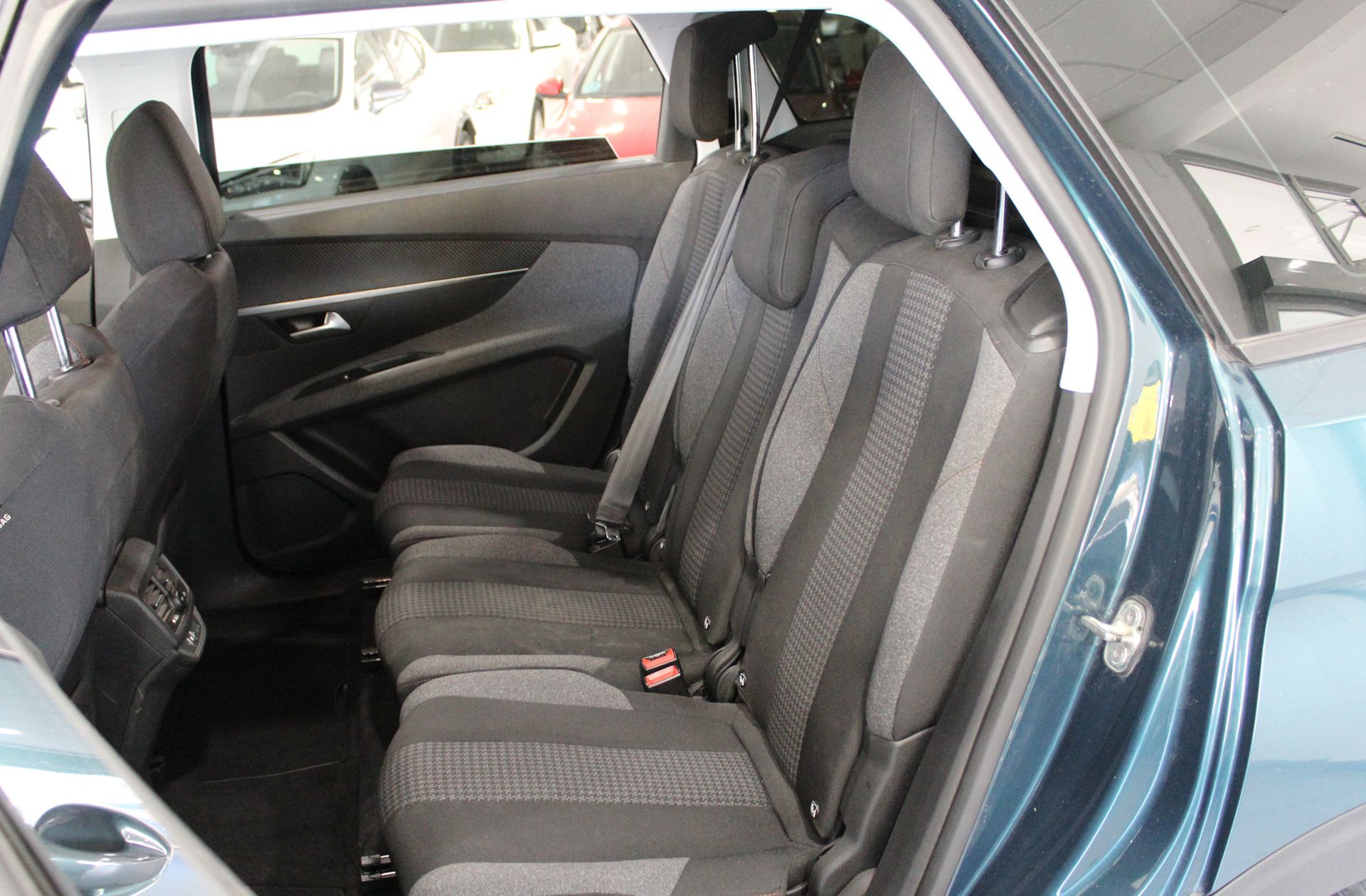 Peugeot 5008 PureTech 130 Active - foto 13