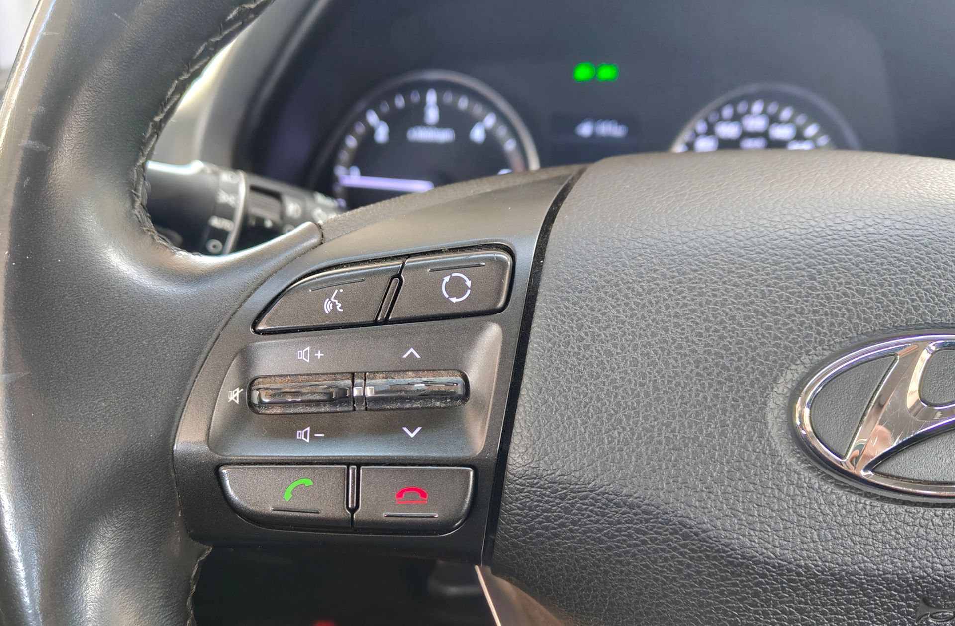 Hyundai i30 1.6 CRDi Tecno Fastback - foto 27