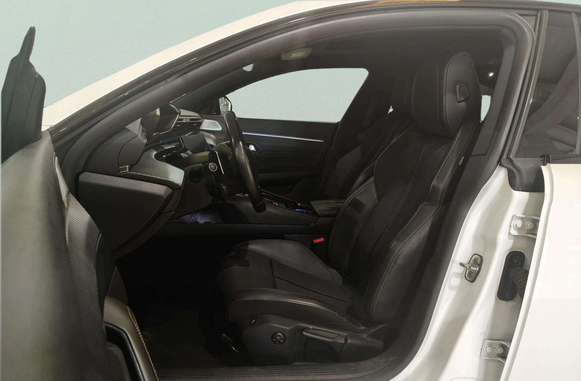 Peugeot 508 BlueHDi 160 GT Line EAT8 - foto 12
