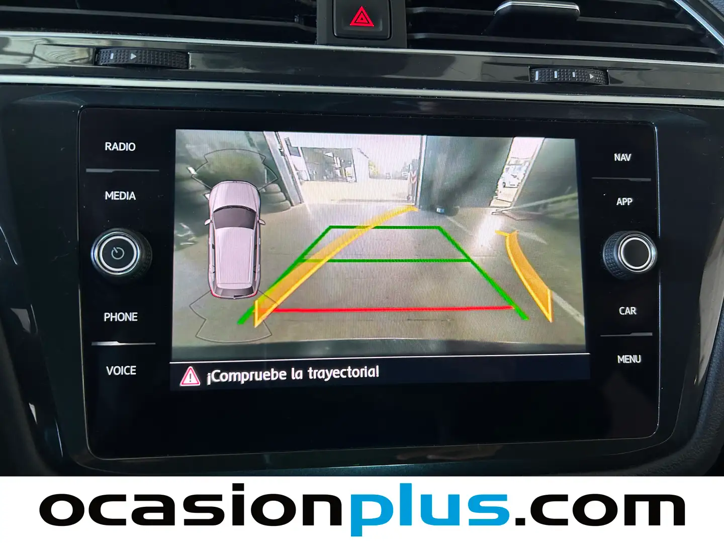 Foto Volkswagen Tiguan Volkswagen Tiguan Sport 1.5 TSI (150 CV) DSG Pack R-Line