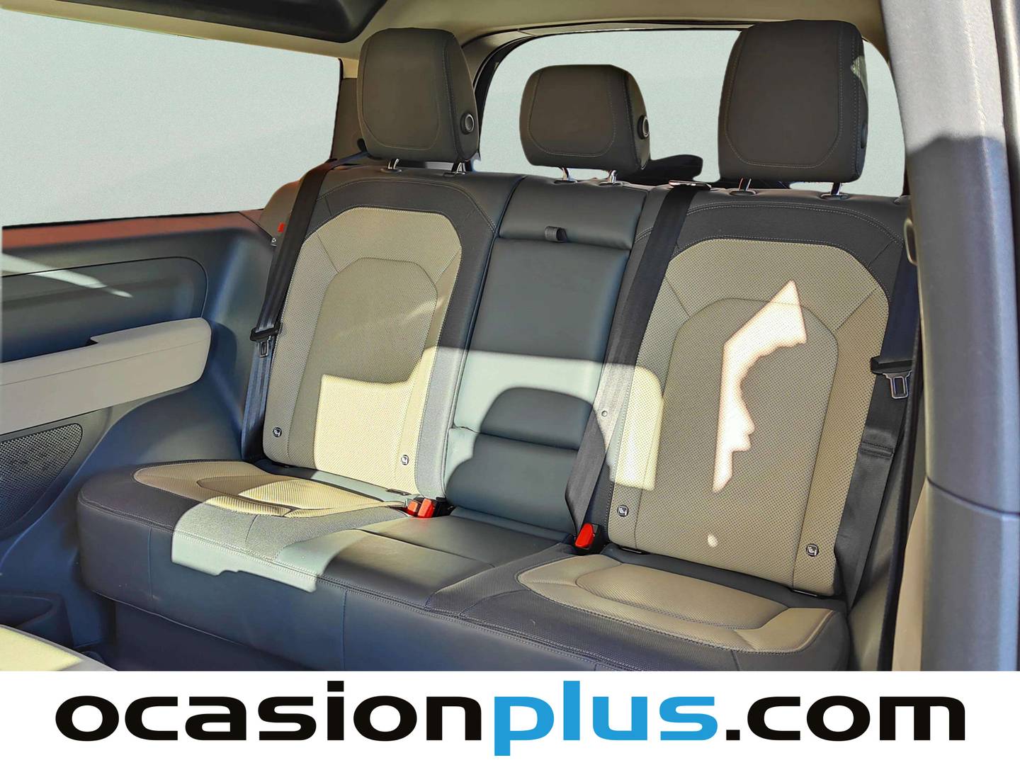 Foto Land Rover Defender Land Rover Defender 90 3.0 I6 MHEV X-Dynamic HSE 4WD AT  (400 CV)