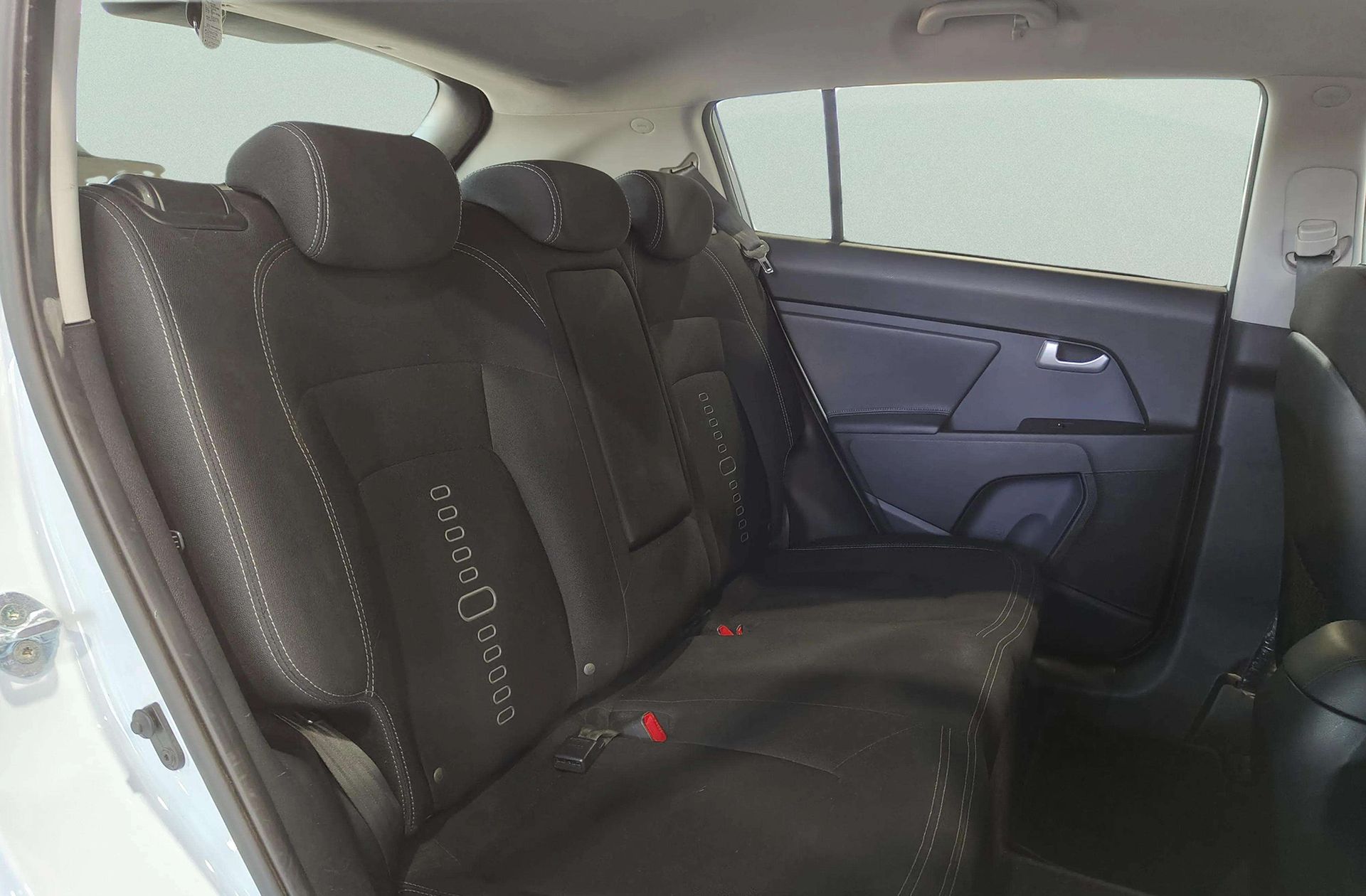 Kia Sportage 1.6 GDI Drive 4x2 - foto 13
