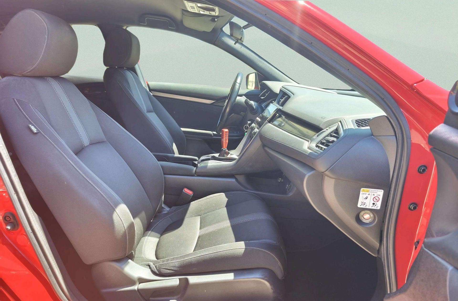 Honda Civic 1.0 I-VTEC Turbo Elegance Navi - foto 21
