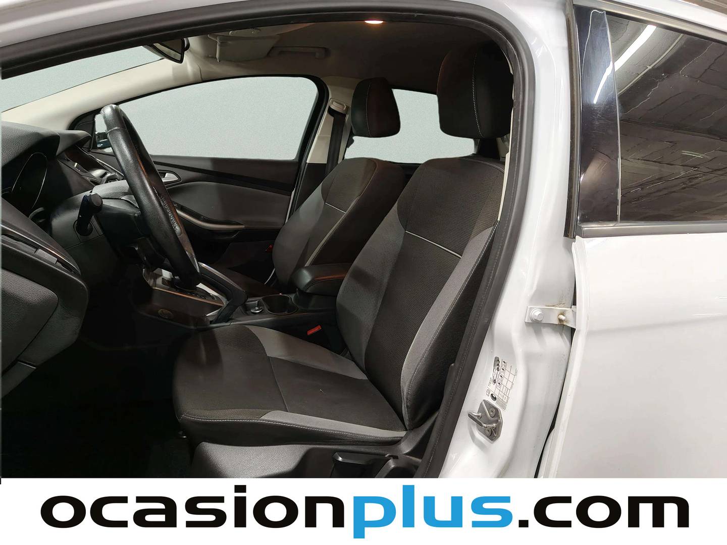 Foto asientos delanteros Ford Focus Ford Focus SportBreak 1.6 TI-VCT Trend PowerShift (125 CV)