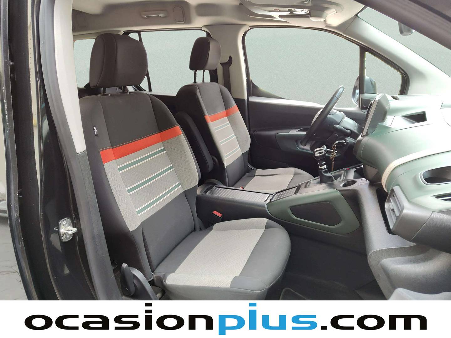 Citroën Berlingo Citroën Berlingo PureTech 110 S&S Talla XL Shine  (110 CV) 6 Plazas de ocasión