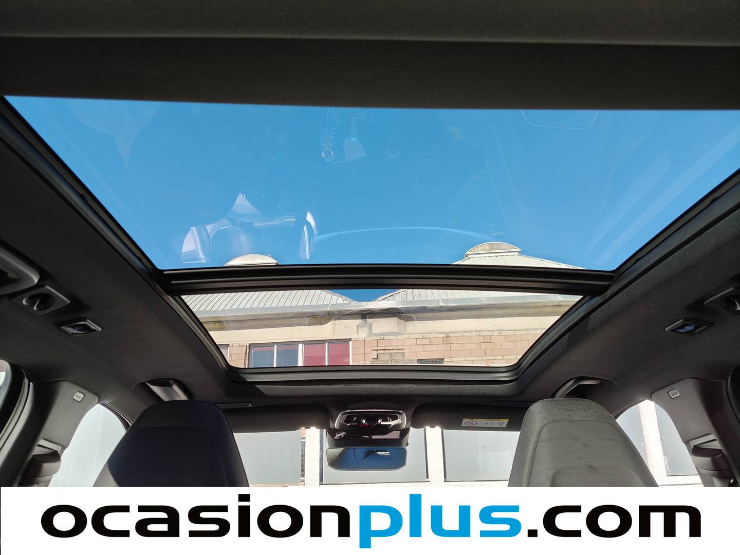 Extras y acabados del Lynk & Co 01 Lynk & Co 01 1.5 PHEV (261 CV)