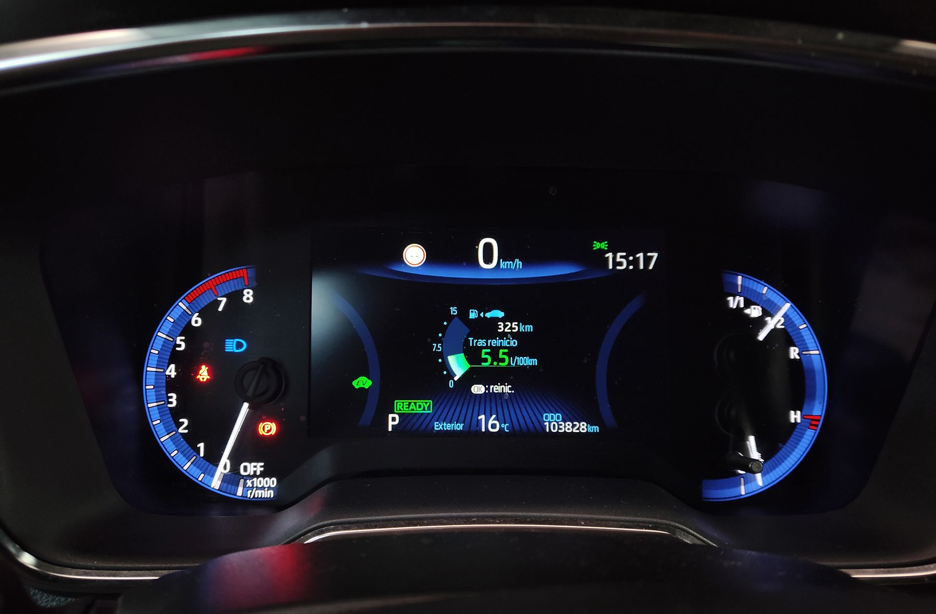 Toyota Corolla Touring Sports 180H Style E-CVT - foto 26