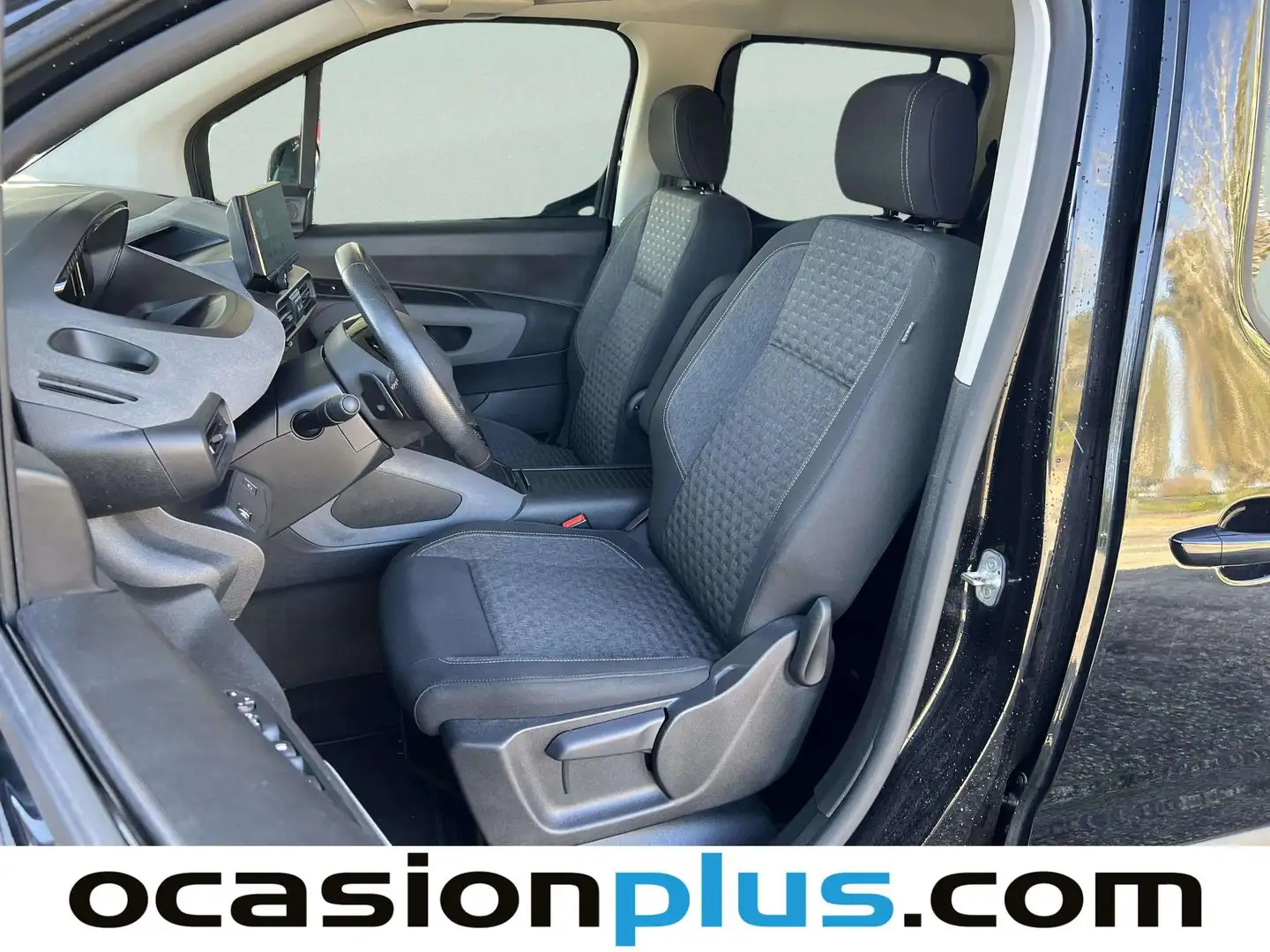 Foto Peugeot Rifter Peugeot Rifter BlueHDi 130 GT Long EAT8 (130 CV) 7 Plazas