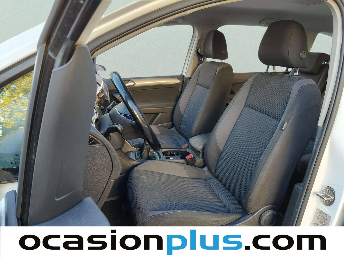 Foto asientos delanteros Volkswagen Touran Volkswagen Touran Business 1.6 TDI (115 CV)